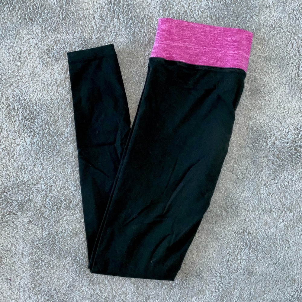 PINK Leggings